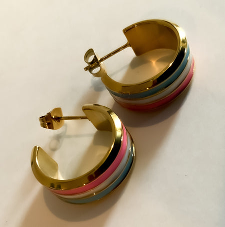Small Colorful Hoopsperfect match for nikesSmall Colorful Hoopsperfect match for nikes$8.00Melÿi’s Beauty